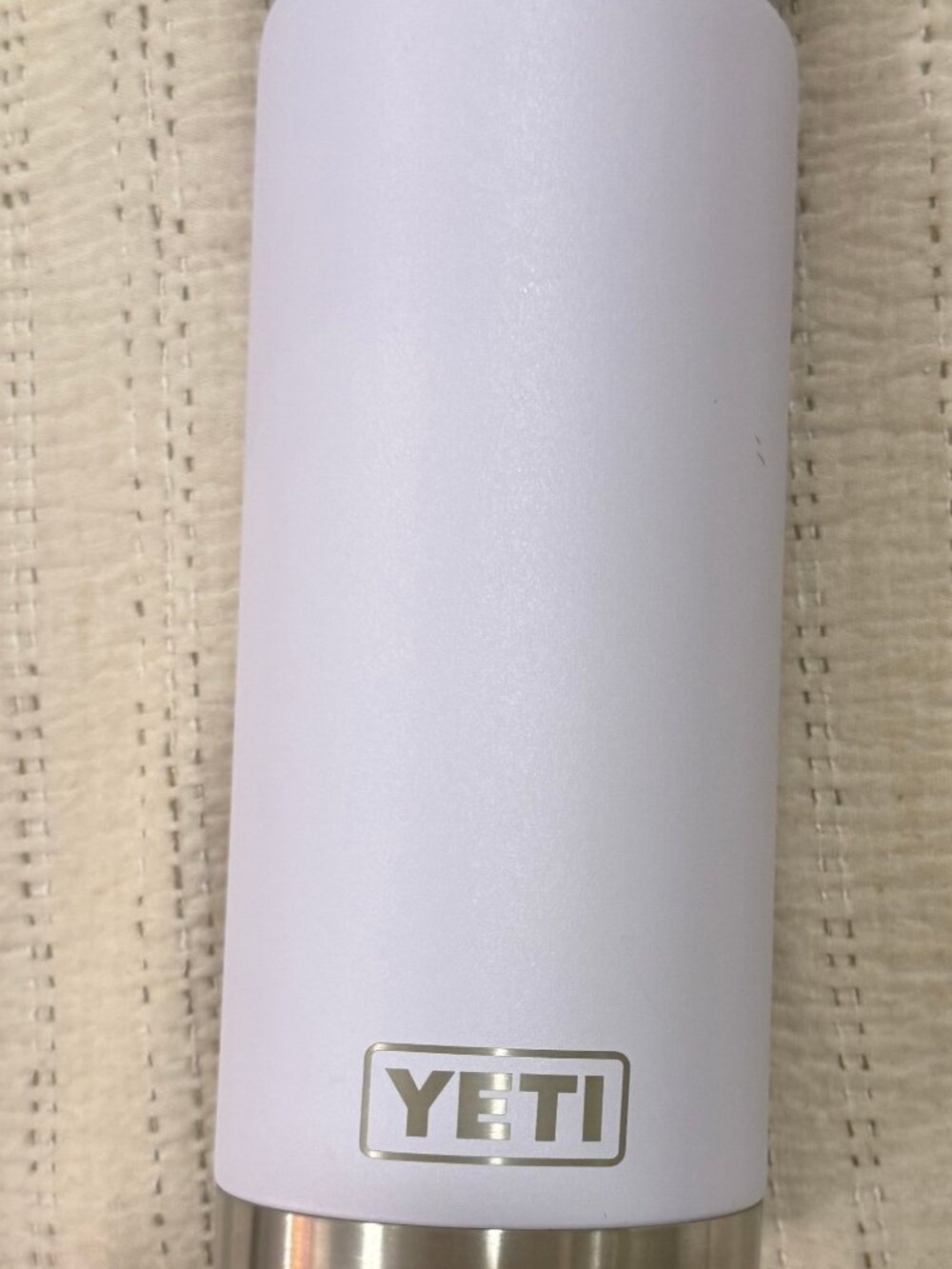 YETI Rambler Water Bottle Ltd Edition Color Cosmic Lilac 26 ounces